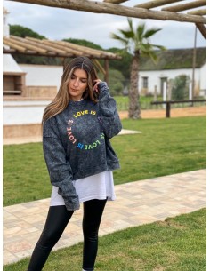 Sudadera Love is Love - Bacu Joyas y Complementos 2