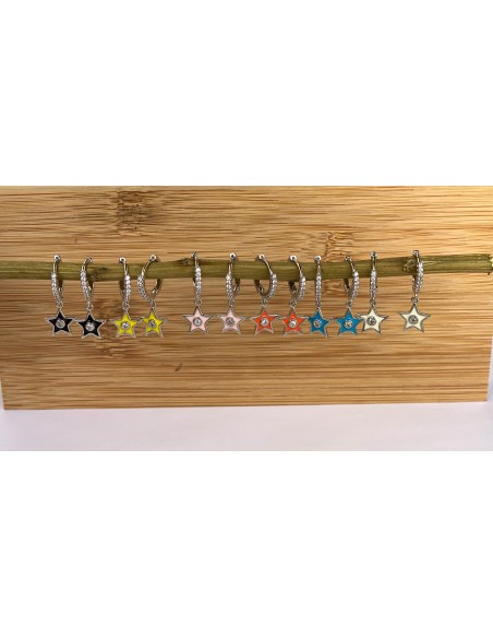 Aros Mini Estrella Esmaltada Plateada - Bacu Joyas y Complementos